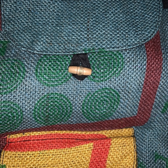 BURLAP Backpack - Picture 6 of 8